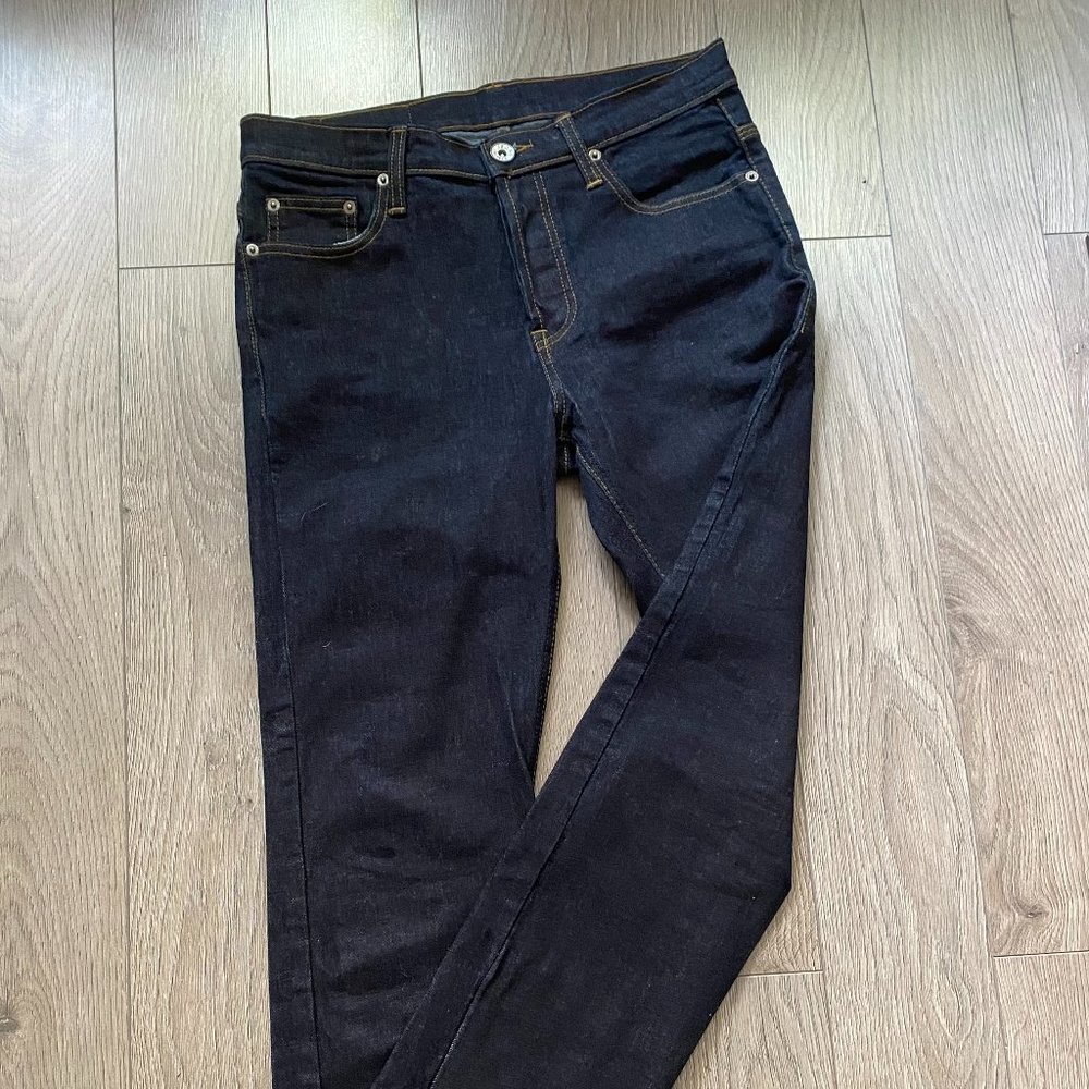NWOT Relaxed Fit Dark Blue Jeans